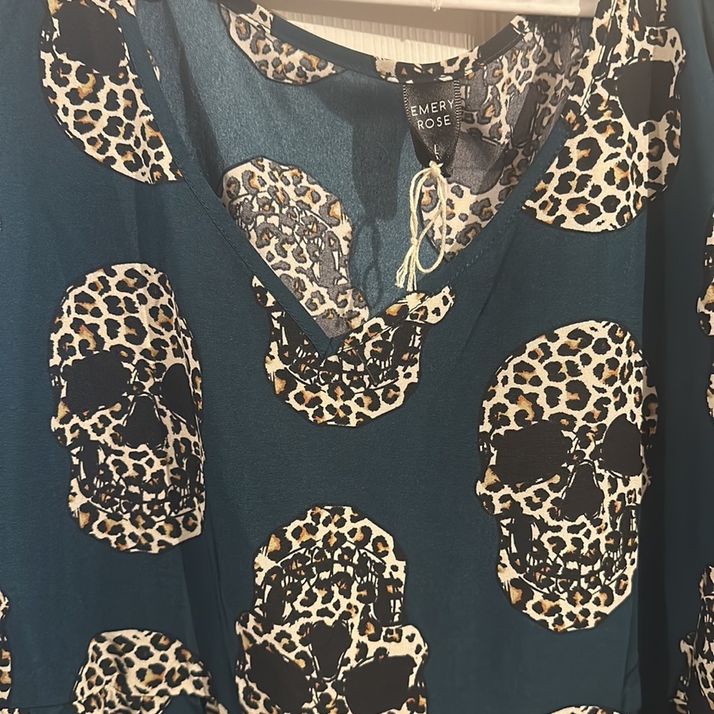 Skull Green Ruffle Dress - Picture 2 of 3